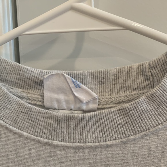 Crewneck - Picture 3 of 5